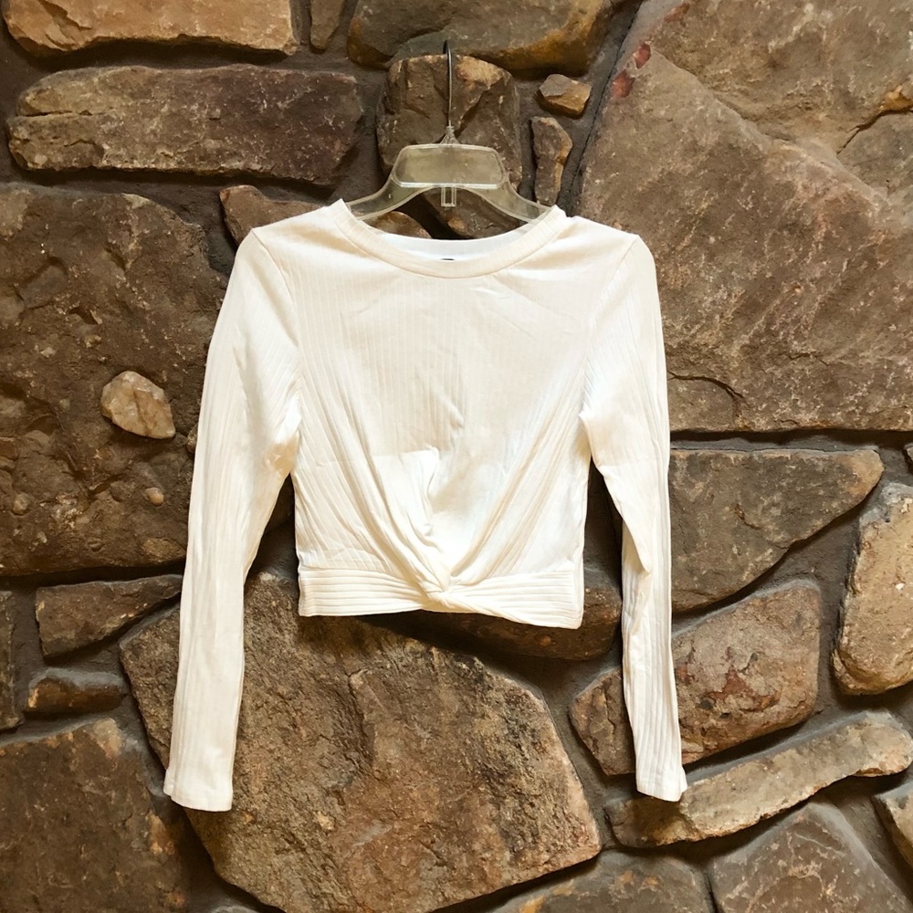 NWOT long sleeve crop top